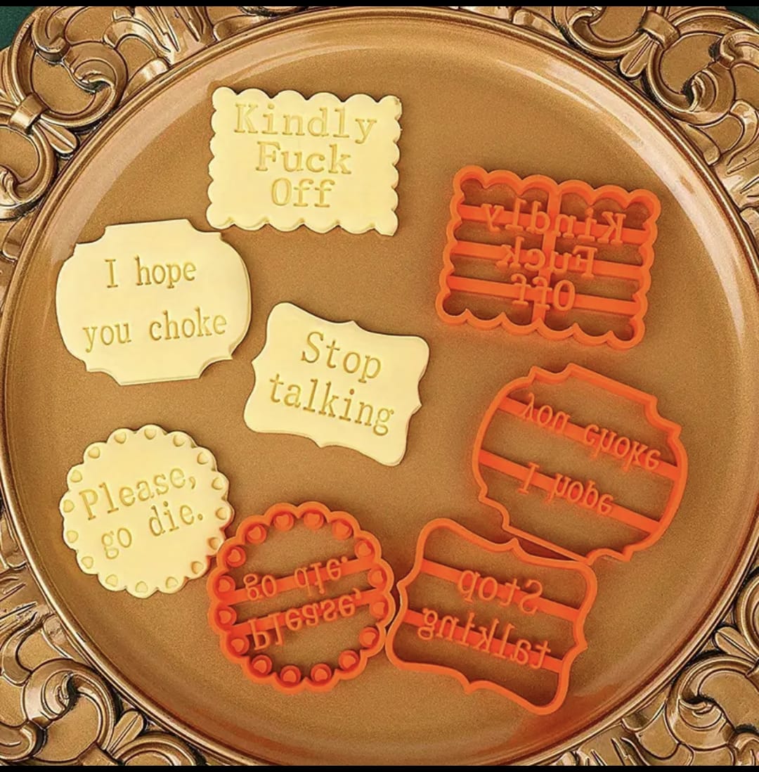 Cheeky Cookie cutters set